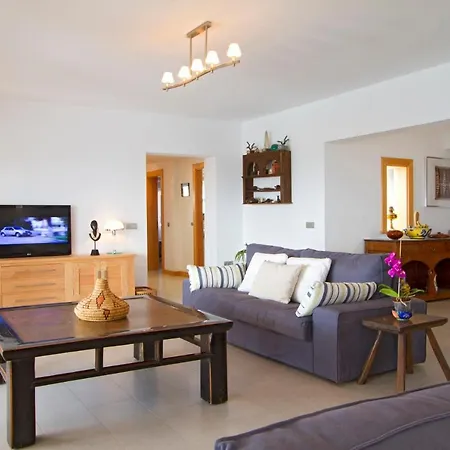Sleeps 6 With Pool * Puerto Calero