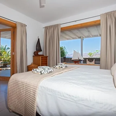 Sleeps 6 With Pool Villa *