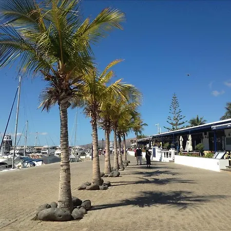 Sleeps 6 With Pool Puerto Calero